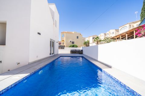 Villa i La Marina, Alicante, La Marina - € 295.000 | Ref: W6169 - foto 6